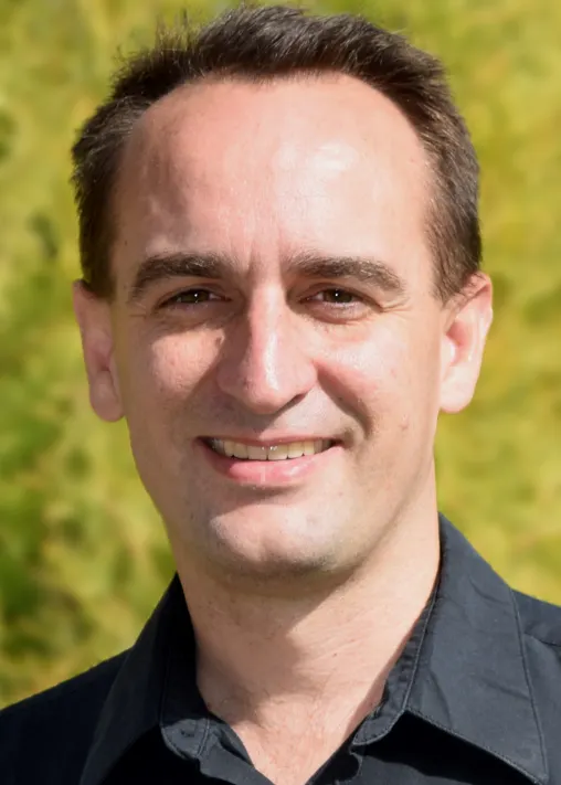 Robert Cox