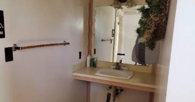 Dining Hall - Sink